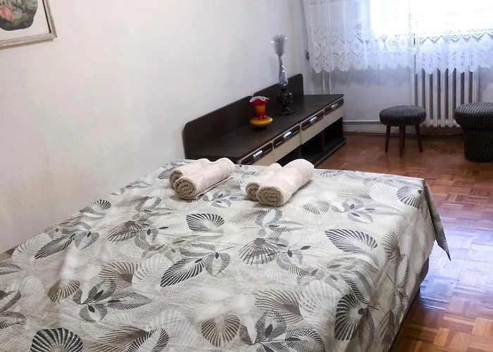 Maki Nbg Apartament *